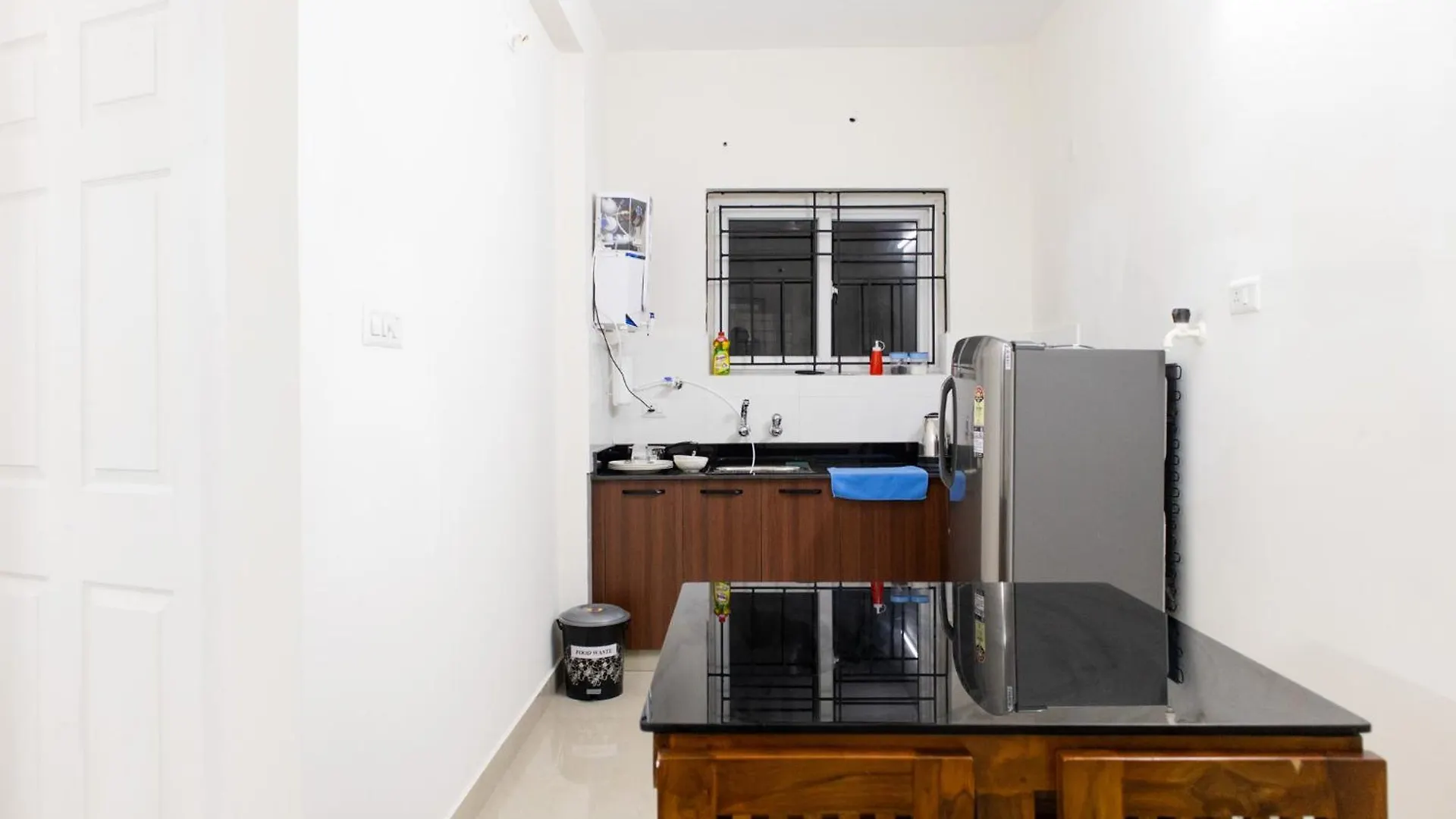 Dharshanam Ac Studio And 1Bhk Apartments Guruvāyūr 0*,