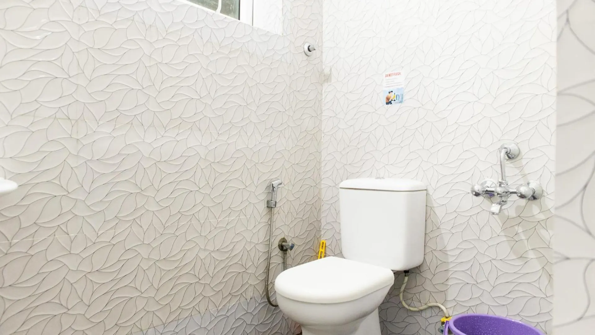 Dharshanam Ac Studio And 1Bhk Apartments Guruvāyūr Indien